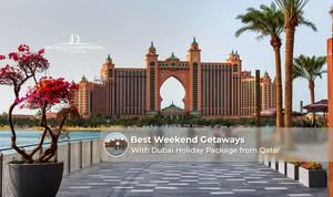 Qatar travellers enjoying Dubai attractions during a holiday package trip
